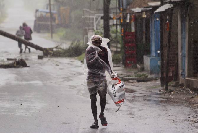 Циклон "Амфан" унес жизни 14 человек в Индии и Бангладеш
