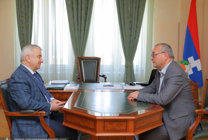 Ашот Гулян встретился с новоизбранным председателем НС Арцаха Артуром Товмасяном
