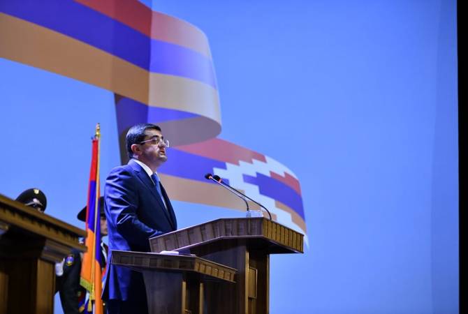 الرئيس الجديد لآرتساخ أرايك هاروتيونيان يتحدث عن نقل البرلمان إلى مدينة شوشي بعد مراسم تنصيبه