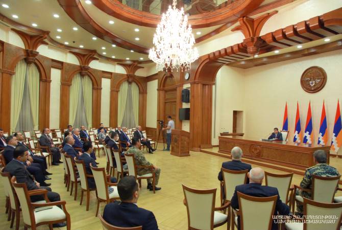 President of Artsakh presents changes in composition of government