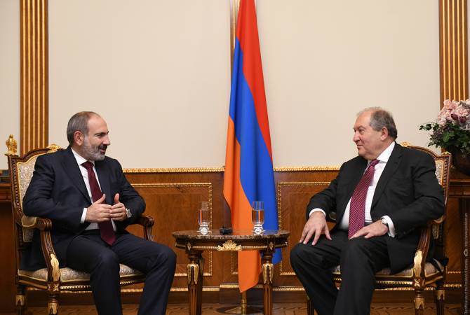 President Sarkissian congratulates PM Pashinyan on birthday