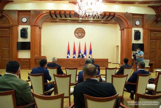 Artsakh’s President receives Free Fatherland-United Civilian Alliance parliamentary faction 
members