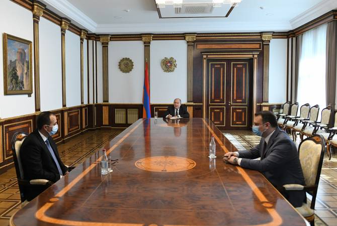 President Sarkissian holds meeting with Healthcare Minister Arsen Torosyan