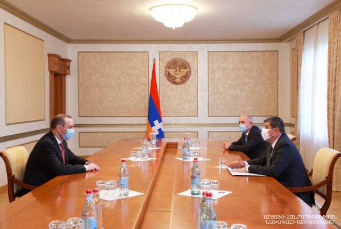 President of Artsakh receives Secretary of Security Council of Armenia