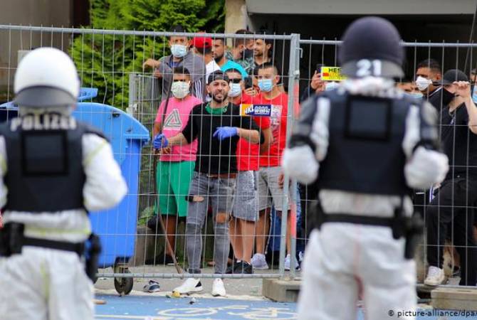 Գերմանիայում կորոնավիրուսի նոր բռնկումներն ուղեկցվում են բողոքի ակցիաներով