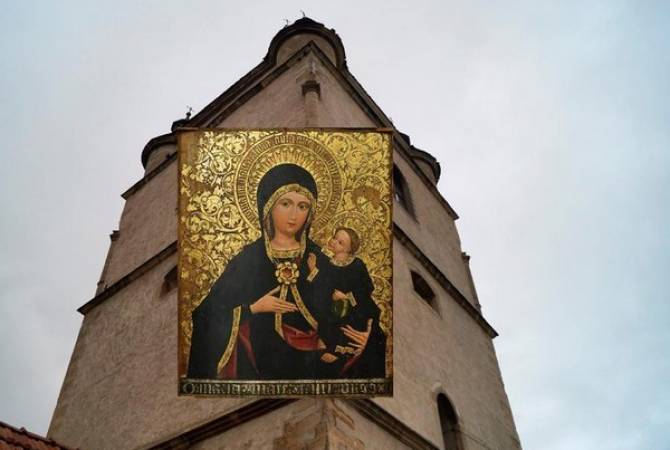  В Украине отмечают 229-летие Дня иконы Армянской Богородицы 