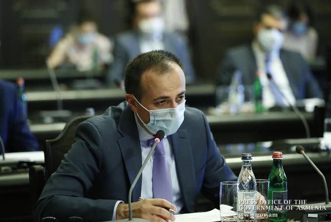 Armenia COVID-19: No patient waiting for hospitalization at home for already several days - 
minister
