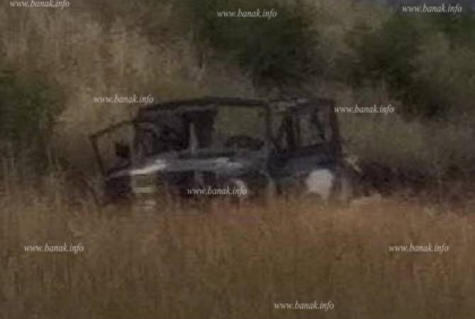 صورة لسيارة الجيش الأذربيحاني المنتهكة التي طعنتها القوات المسلحة الأرمينية تظهر على وسائل الإعلام