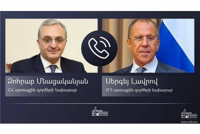 Mnatsakanyan, Lavrov discuss tense situation on Armenia-Azerbaijan border over phone
