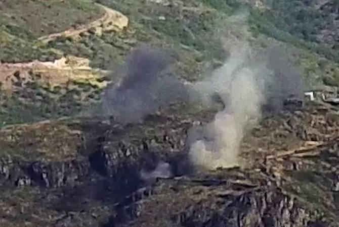 Подразделения ВС Армении уничтожают азербайджанские посты, обстрелявшие 
населенные пункты: видео


