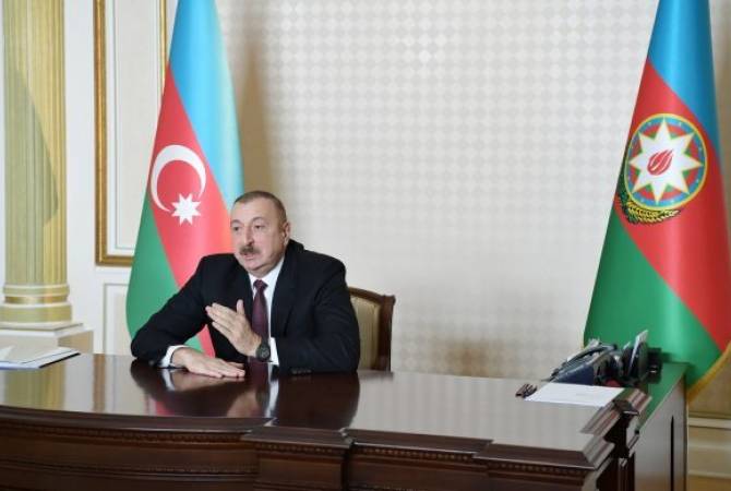 Некоторые дипломаты совершили измену, предали и не скрывают этого: Алиев снова 
раскритиковал МИД