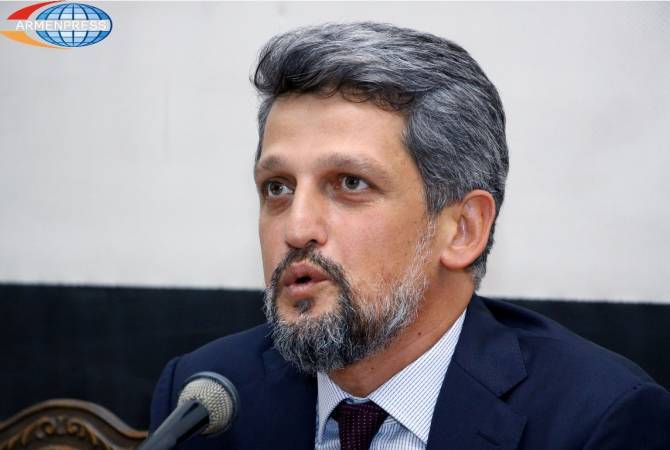 Garo Paylan addresses questions to Turkey’s MFA for overtly supporting Azerbaijan
