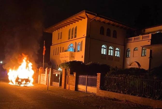 Official car of Armenian Embassy in Germany set on fire