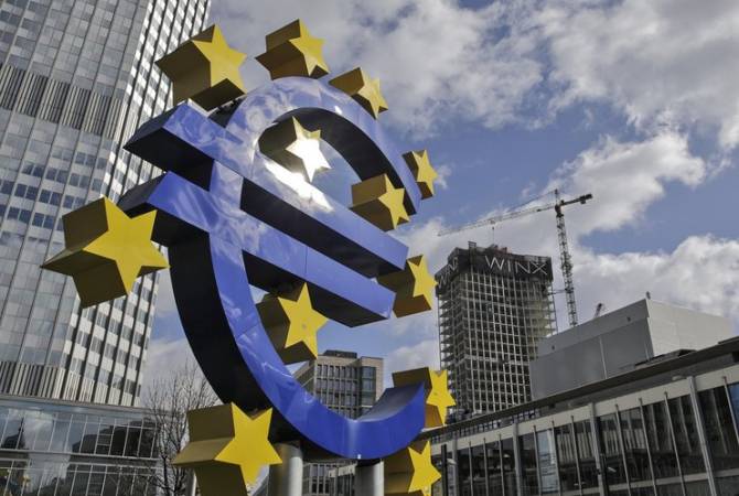 ВВП Еврозоны во втором квартале упал на рекордные 14,4%
