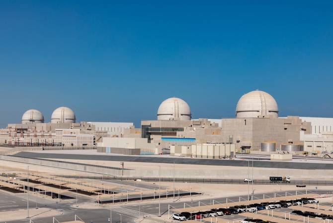 В ОАЭ запущена первая в арабском мире атомная электростанция 
