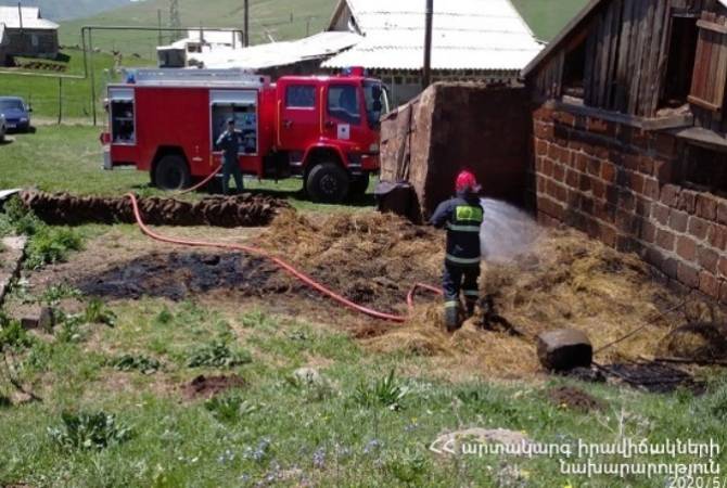 Արմավիրի մարզի Մյասնիկյան գյուղում տնակ և 121 պարկ կեր է այրվել