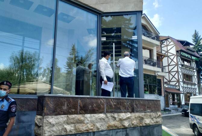 ԱԱՏՄ-ն Ծաղկաձորում հյուրանոցների, Երևանում հյութերի և պահածոյի գործարանի 
գործունեություն է կասեցրել