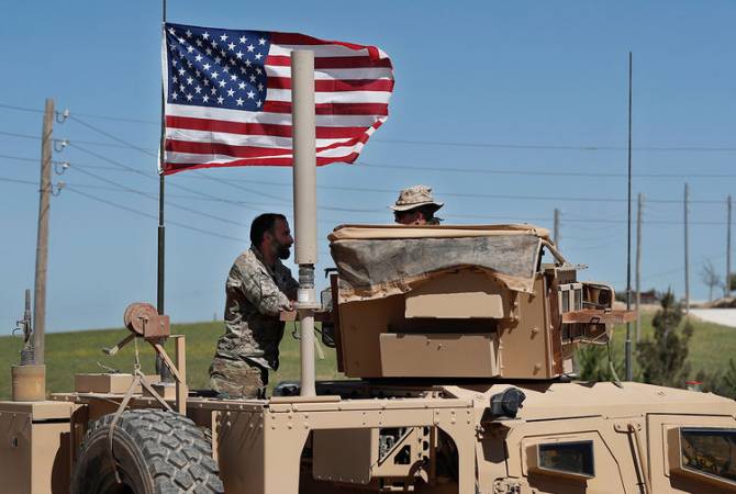 СМИ: неизвестные обстреляли американскую военную базу в Сирии