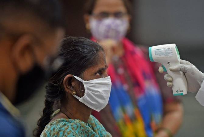 Число заразившихся коронавирусом в Индии превысило 2 млн
