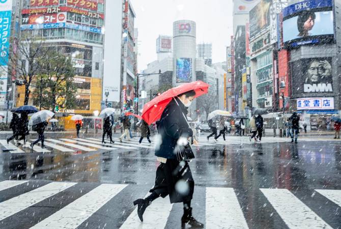  В Японии ожидают третью и четвертую волны коронавируса

 