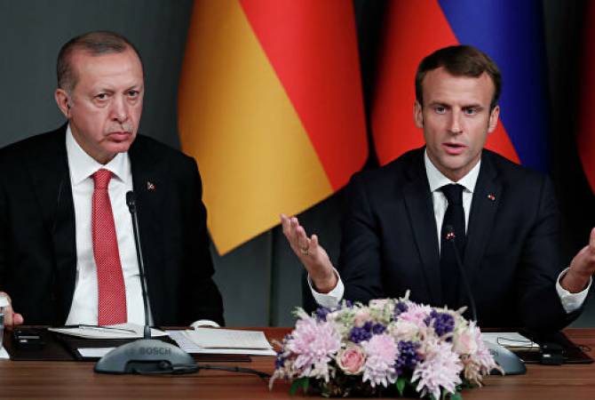 Макрон считает, что Эрдоган дестабилизирует Европу

