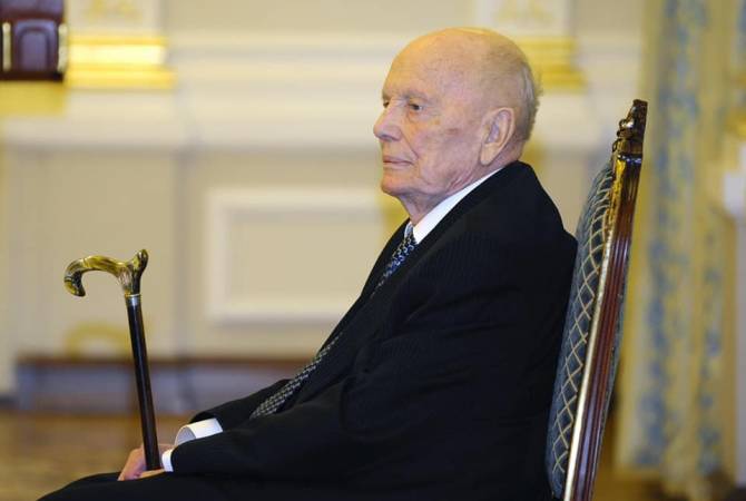 102 տարեկանում կյանքից հեռացել է Ուկրաինայի ԳԱԱ նախագահ Բորիս Պատոնը