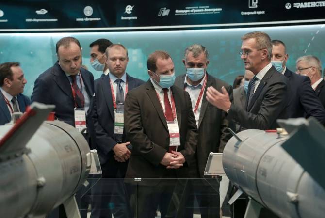 وزير دفاع أرمينيا دافيت تونويان يناقش إنشاء مشاريع عسكرية صناعية مشتركة مع روسيا خلال لقاءات بموسكو
