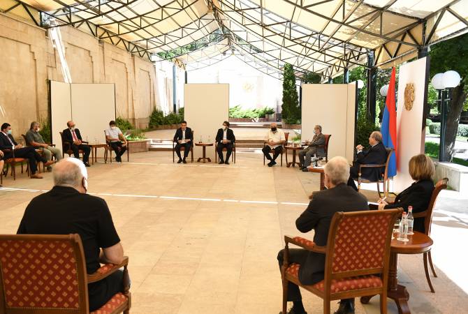 Президент Армен Саркисян встретился с руководителями ряда учреждений культуры

