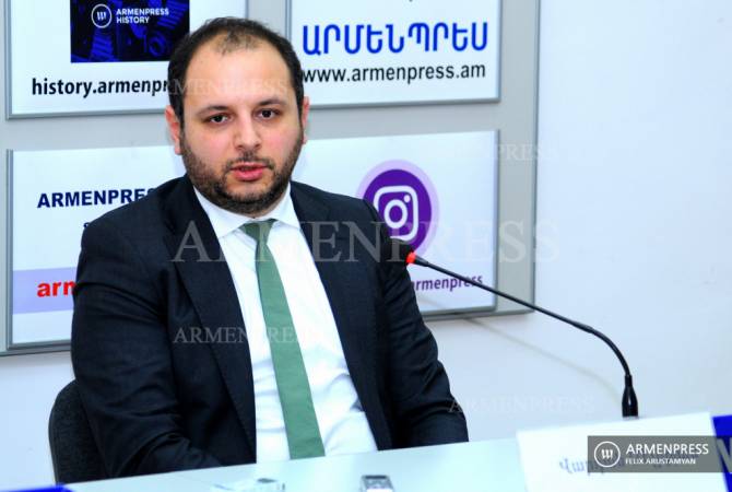  Вардан Меликян освобожден от должности и. о. замминистра окружающей среды Армении

 