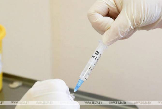 Беларусь первой получит российскую вакцину от коронавируса
