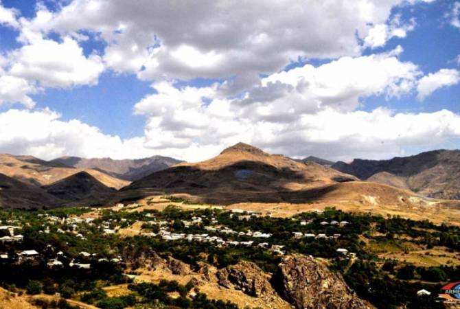  В отдельных районах  Армении ожидается кратковременный дождь с грозой, жара спадет 
на 3-5 градусов

 
