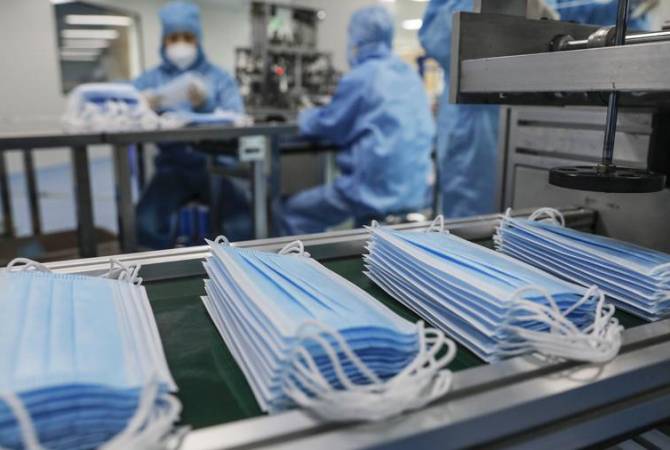 Правительство предоставило льготы компании, занимающейся производством 
медицинских масок

