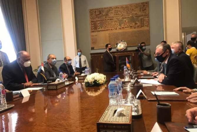 Le ministre des Affaires étrangères d’Arménie a eu une rencontre avec son homologue égyptien