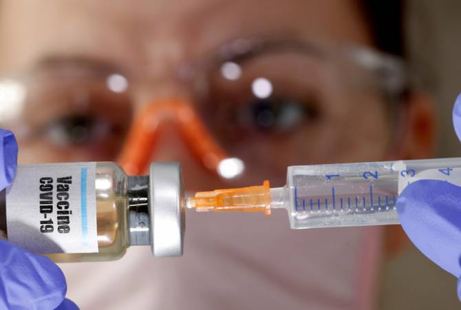 Центр Гамалеи назвал нормой побочные эффекты от COVID-вакцины
