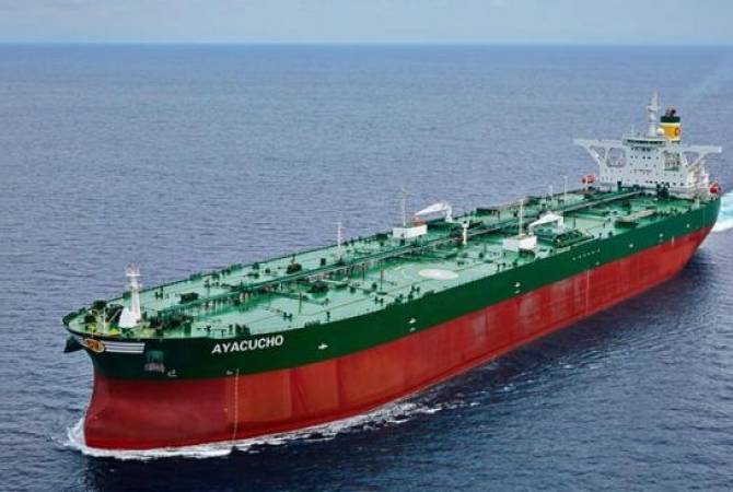  Крупнейший венесуэльский нефтяной танкер перешел под российский флаг

 