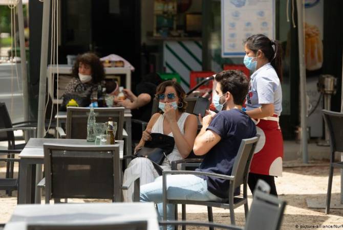 Դանիայում կսահմանափակվի ռեստորանների եւ բարերի աշխատանքի ժամանակը կորոնավիրուսի պատճառով
