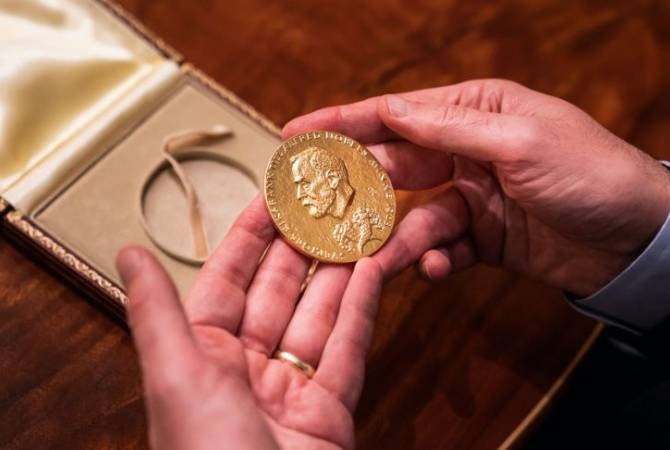 СМИ: призовой фонд Нобелевской премии возрастет почти на €96 тыс.
