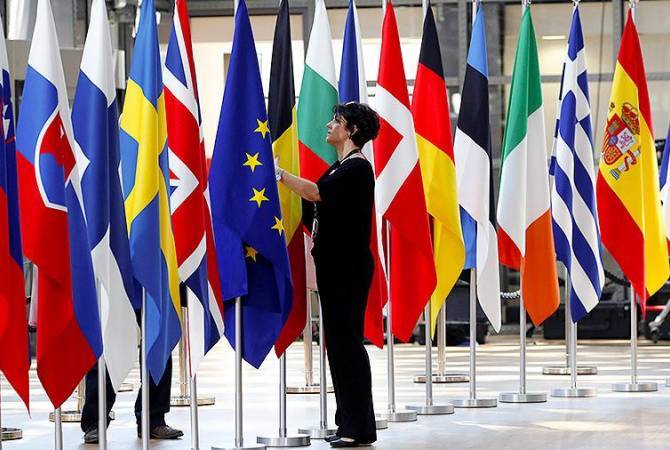Газета “Айастани Анрапетутюн”: Европа разобщена и не имеет единой позиции

