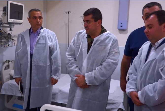 Artsakh President visits French reporters wounded from Azerbaijani shelling on Martuni town
