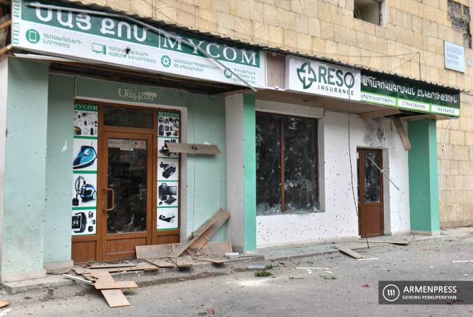 Жители Степанакерта и Шуши снова под обстрелом


