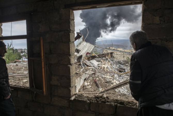 Amnesty International осуждает использование кассетных бомб против мирных жителей в 
Арцахе

