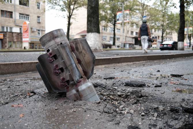 Несколько снарядов от РСЗО «Смерч» разорвалось рядом с офисом МККК в Степанакерте

