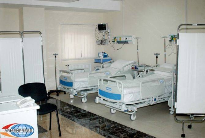 ВС Азербайджана целились в госпиталь, где проходят лечение также и гражданские лица

