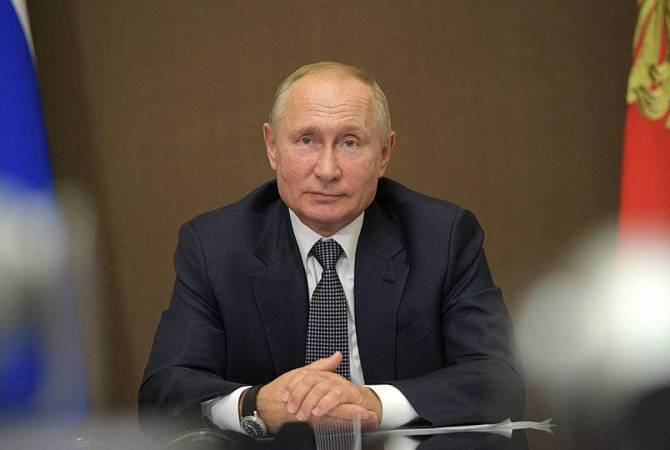 Путин объявил о регистрации второй российской вакцины от коронавируса
