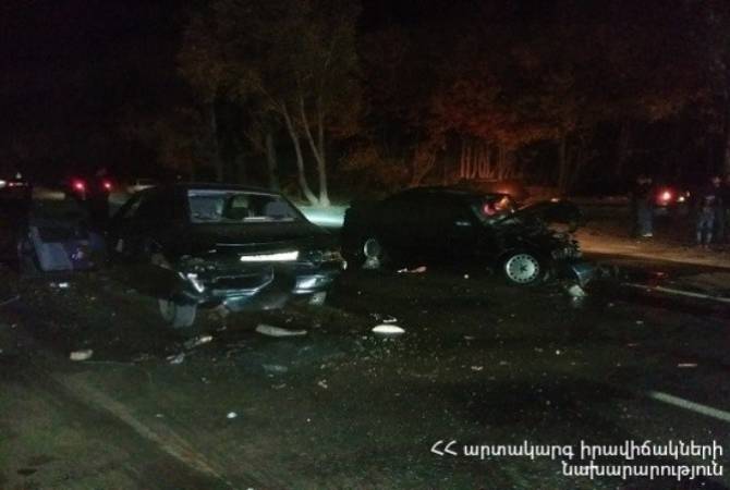 Երևան-Սևան ավտոճանապարհին 3 ավտոմեքենա է բախվել. դրանցից մեկի ուղևորը 
հիվանդանոցում է