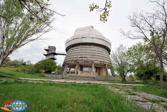 Бюраканская обсерватория организует будни арцахцев


