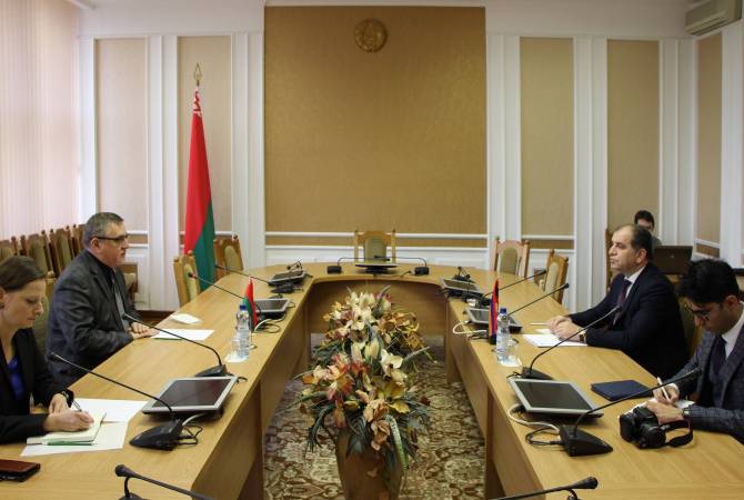 Посол Армении представил белорусскому парламентарию следствия агрессии 
Азербайджана против Арцаха