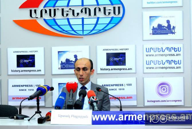 Омбудсмен Арцаха сообщает о преступлениях Азербайджана в отношении пленных и тел 
солдат

