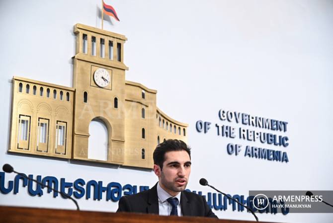 Armenia’s Deputy Minister of Justice voluntarily joins the military 