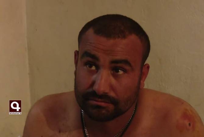 Сирийского террориста взял в плен  сын Героя Арцаха  Владимира Балаяна вместе со 
своими  друзьями